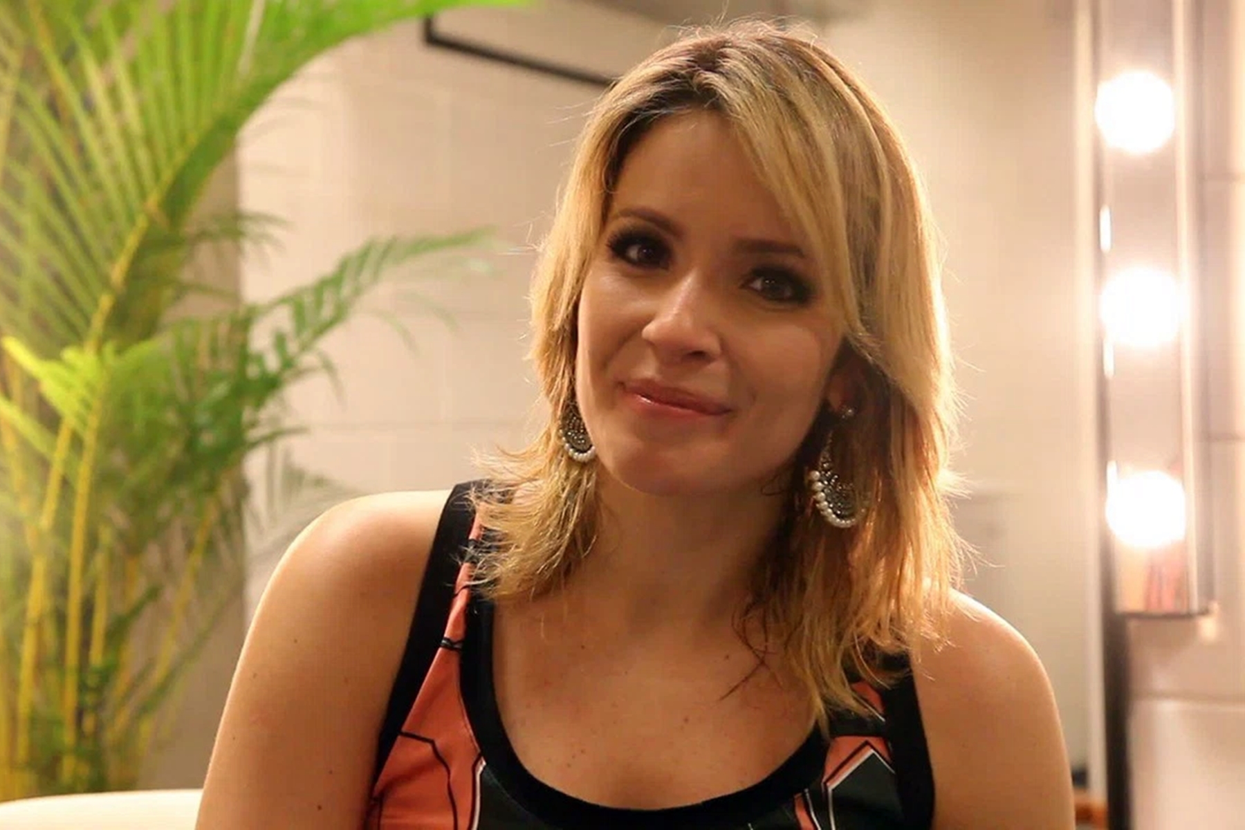 Renata Dominguez sofre preconceito na Globo