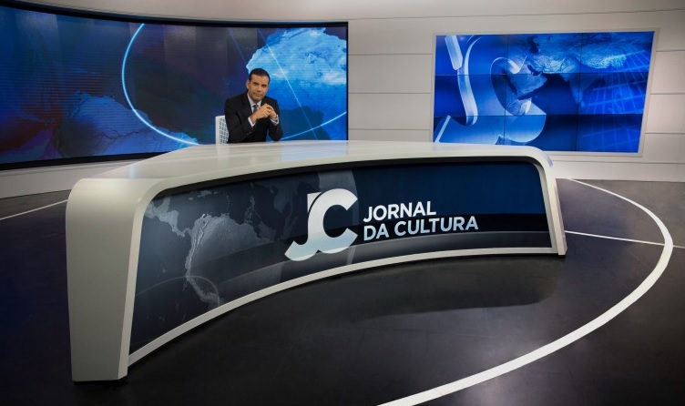 Willian Corrêa, apresentador do Jornal da Cultura