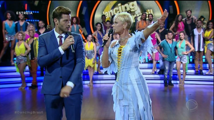 Xuxa e Leandro Lima na estreia do Dancing Brasil 3
