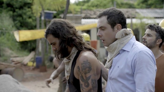 Mariano (Juliano Cazarre) e Gael (Sergio Guize) de O Outro Lado do Paraiso