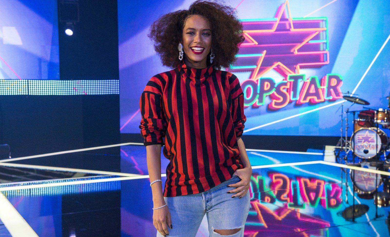 Taís Araújo estreia como apresentadora no 'PopStar'