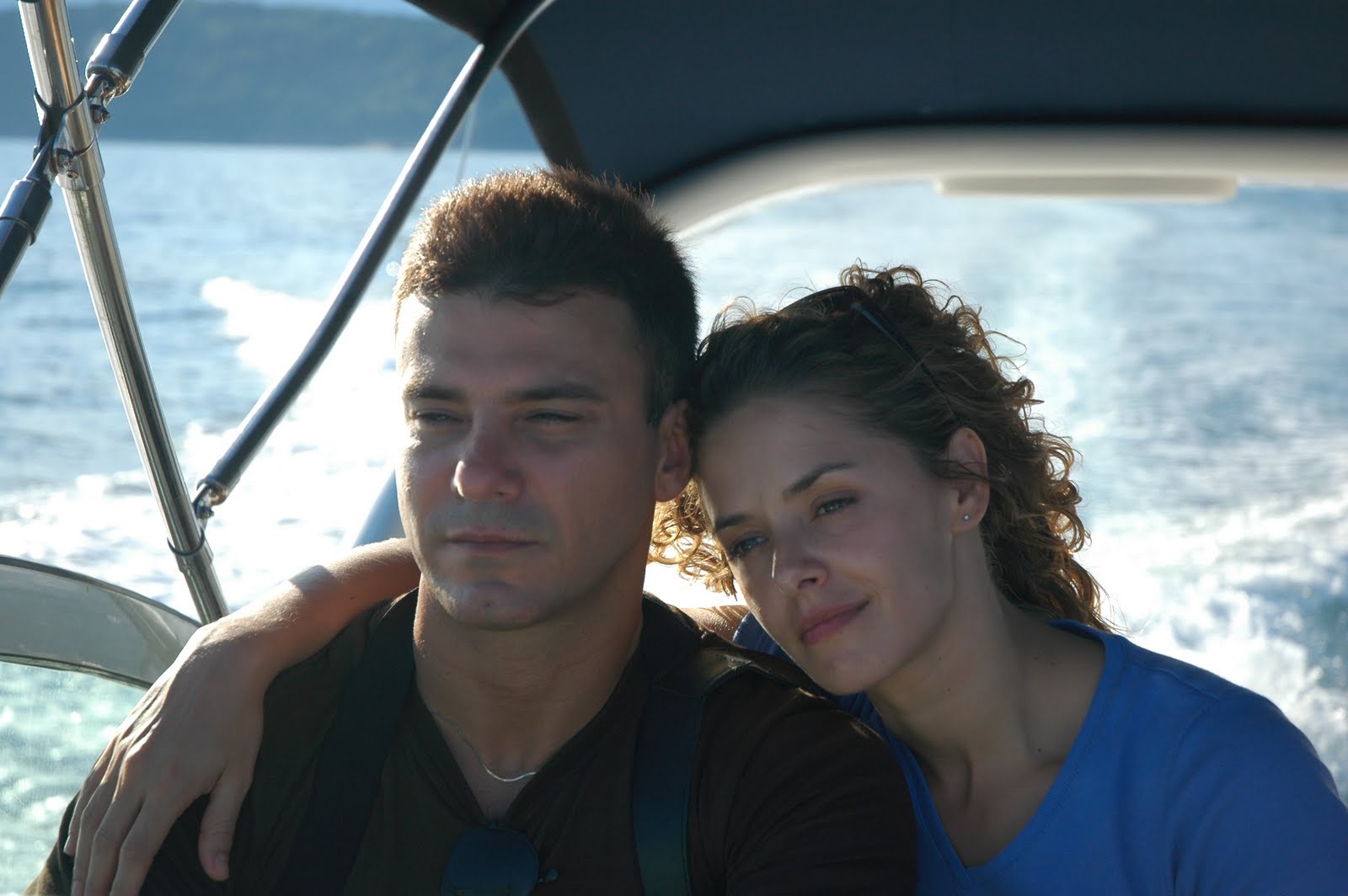 Leonardo Vieira e Bianca Rinaldi são os protagonistas de Caminhos do Coração (Divulgação / Record)