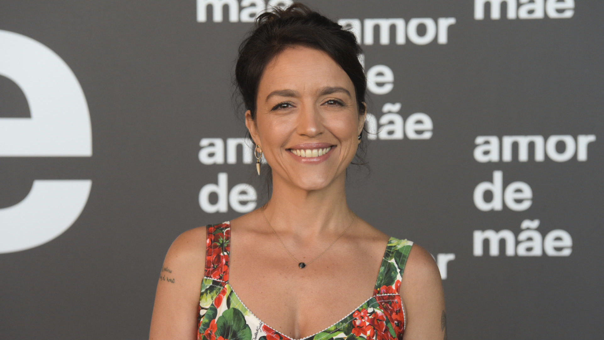 Manuela Dias, autora de Amor de Mãe