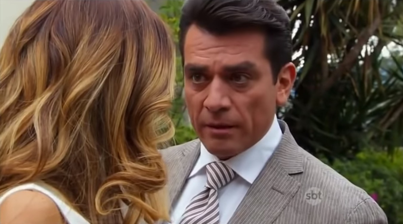 Jorge Salinas e Mayrín Villanueva como Fernando e Isabela em Meu Coração é Teu (Reprodução / YouTube)
