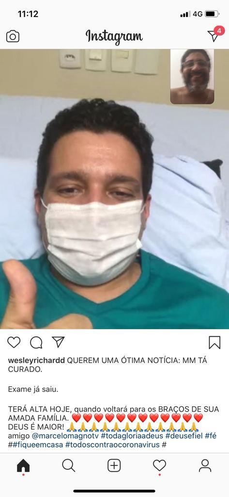 Marcelo Magno publica foto anunciando alta médica