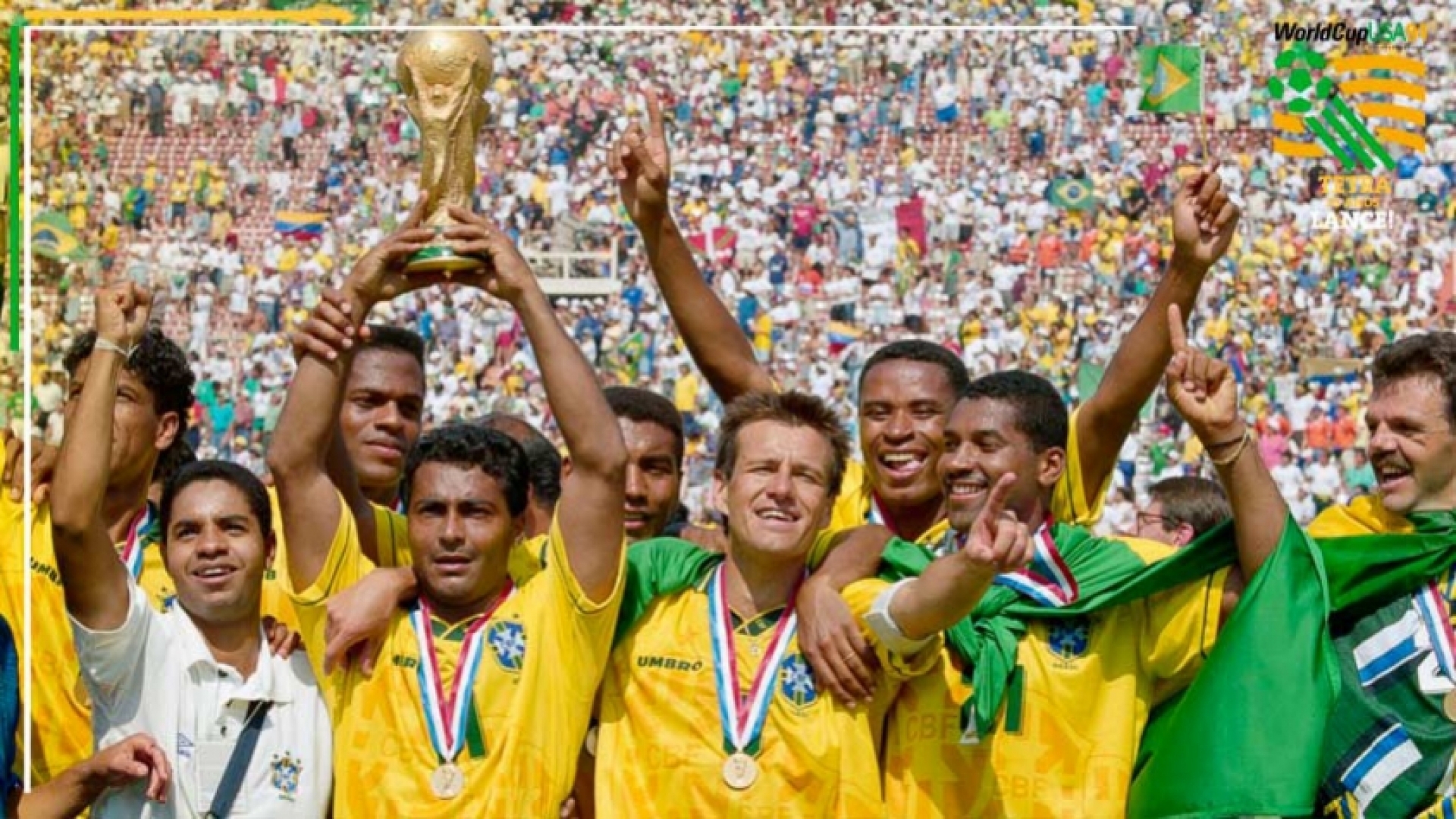 Jogadores brasileiro festejam a conquista do tetracampeonato (Divulgação)