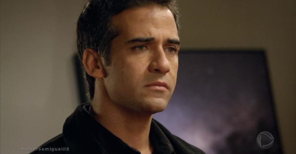 Rafael Sardão como Miguel, de Amor Sem Igual