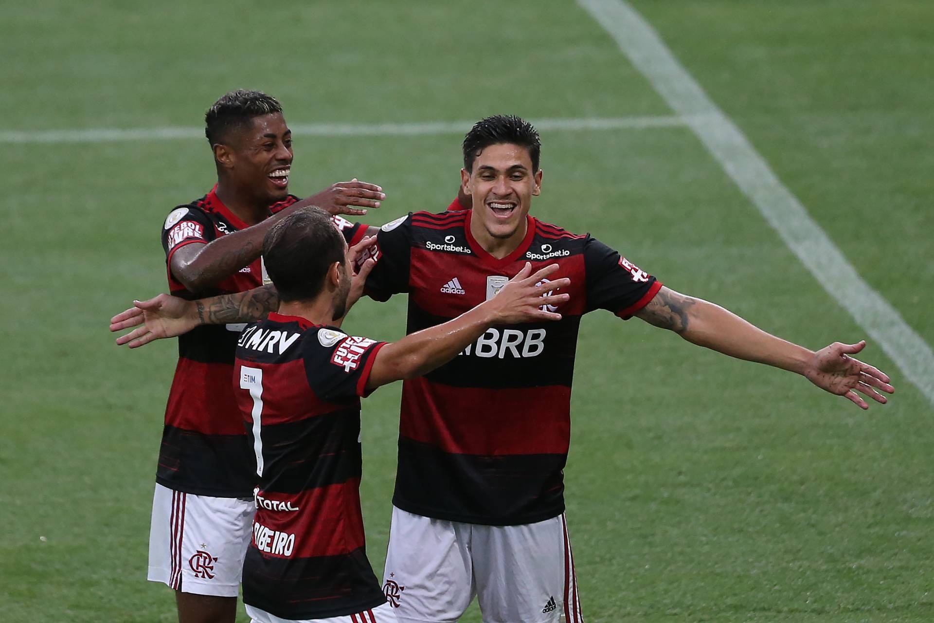 Jogadores do Flamengo (Foto: Daniel Castelo Branco)