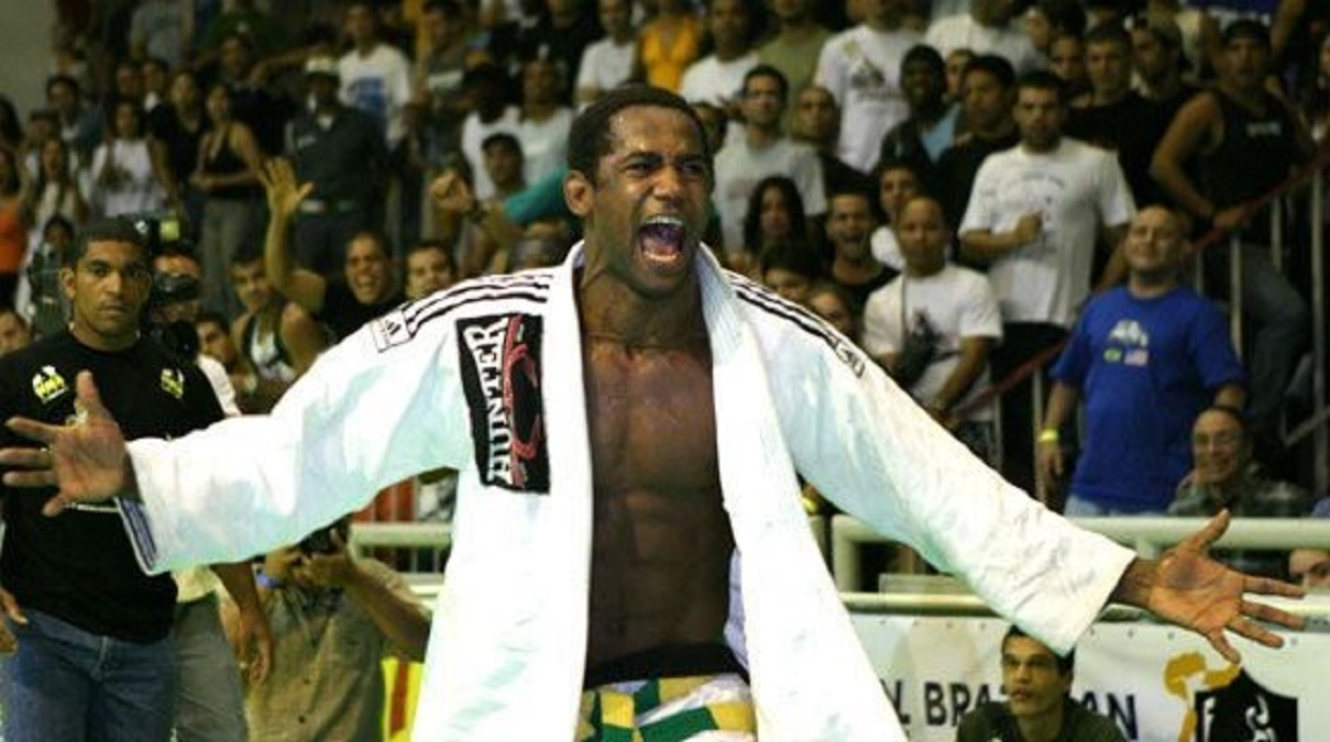 O lutador de jiu-jítsu Fernando Tererê