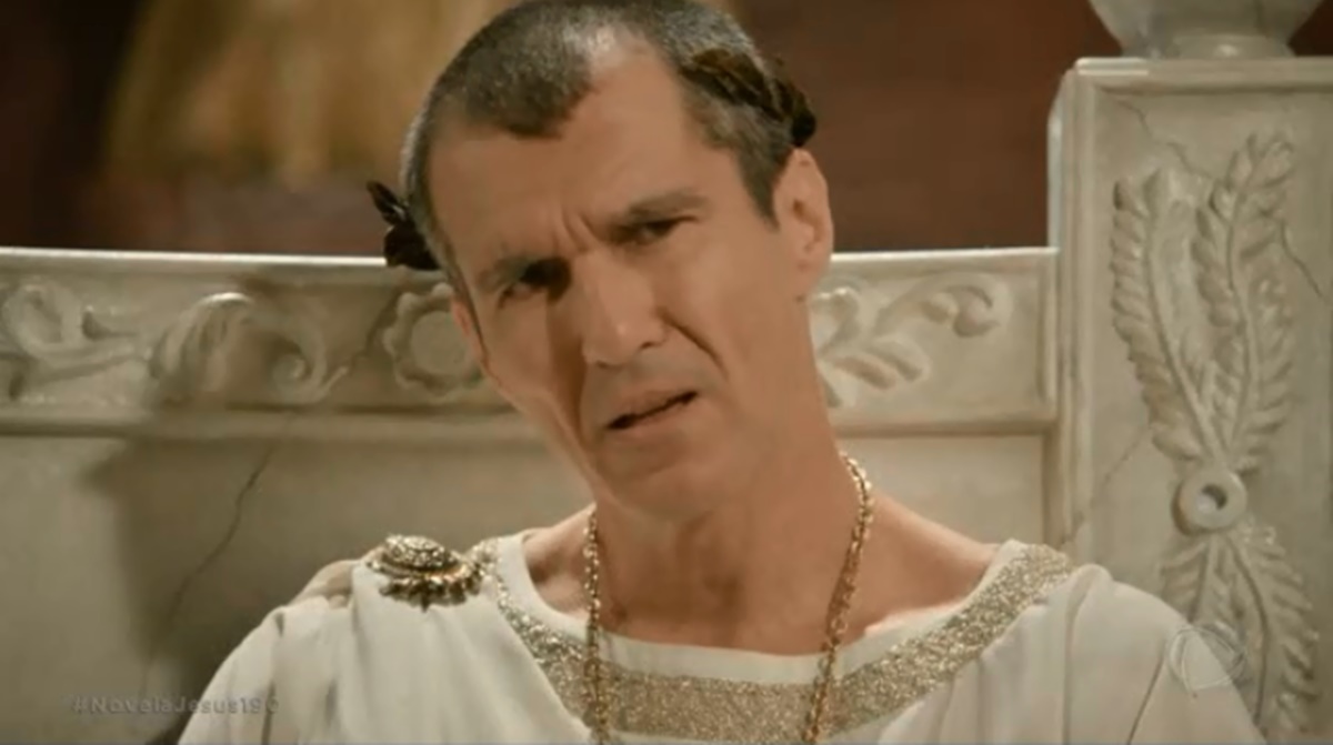 Nicola Siri como Pôncio Pilatos em Jesus (Divulgação / Record TV)