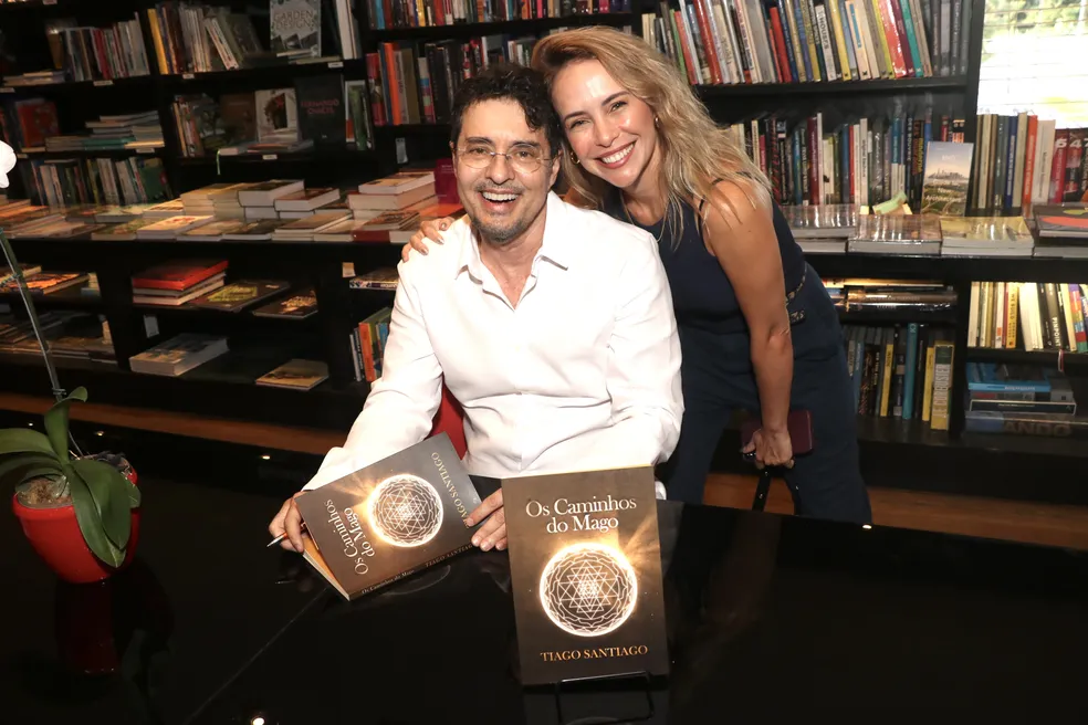 Tiago Santiago e Fernanda Nobre